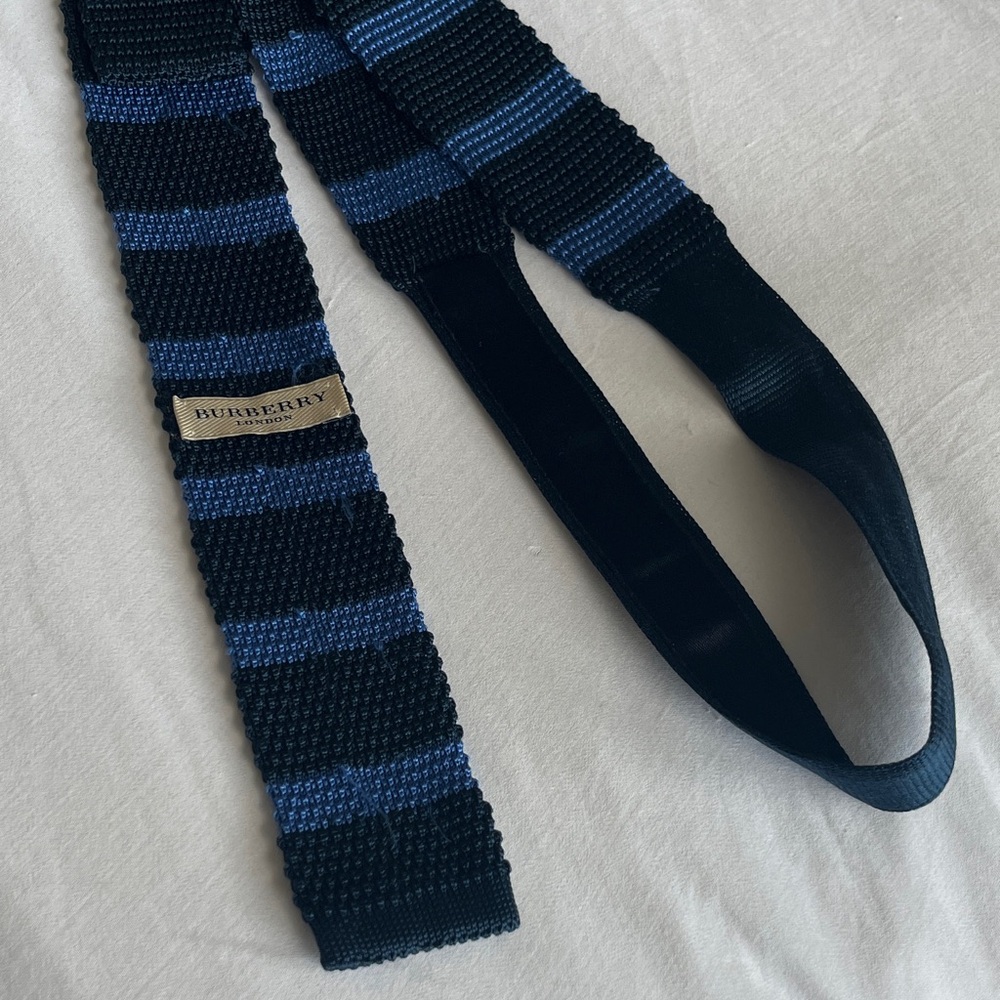Burberry Black and Blue Striped Knit Tie - Picture 2 of 4